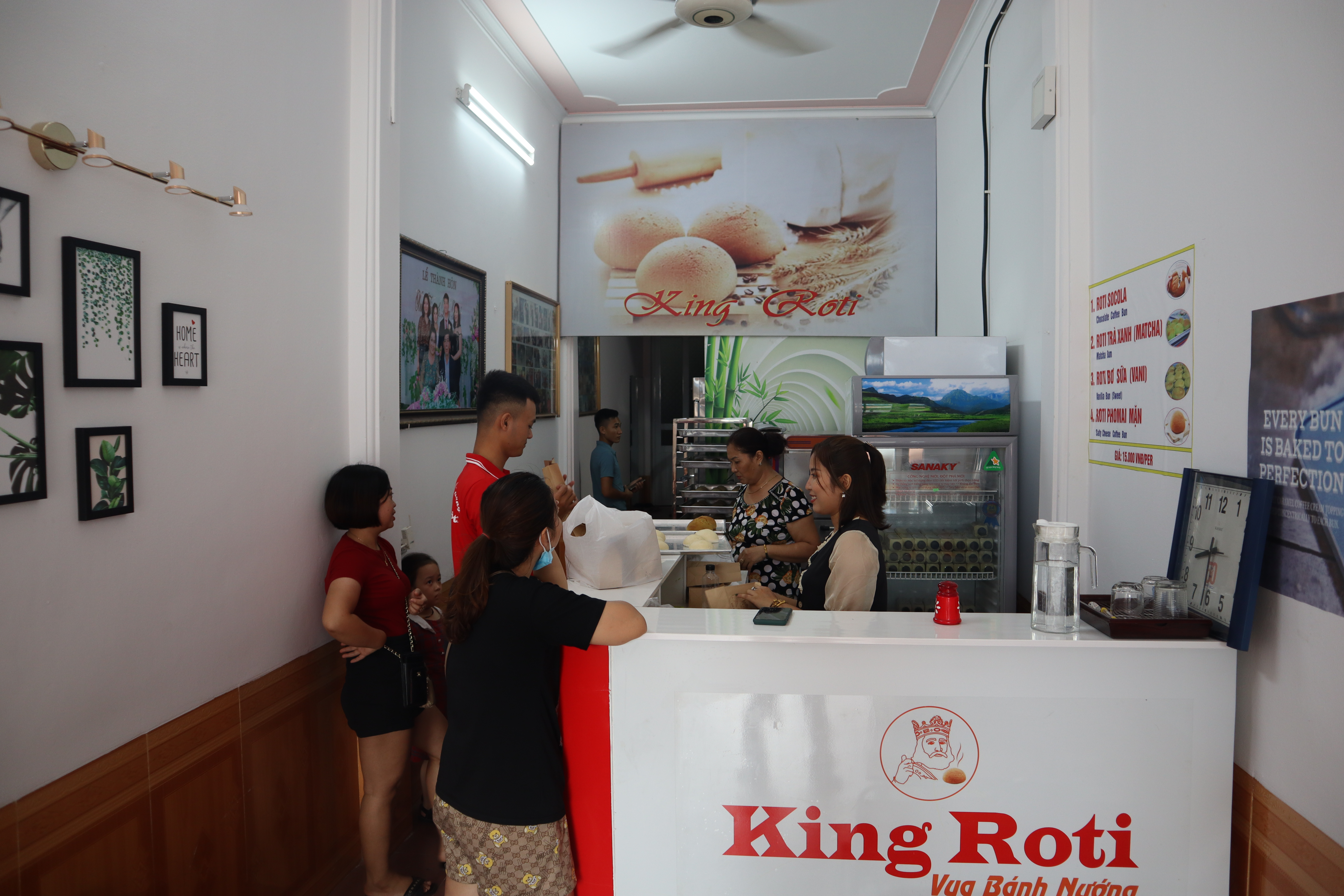 Cửa hàng bánh king Roti Hà Nam 9