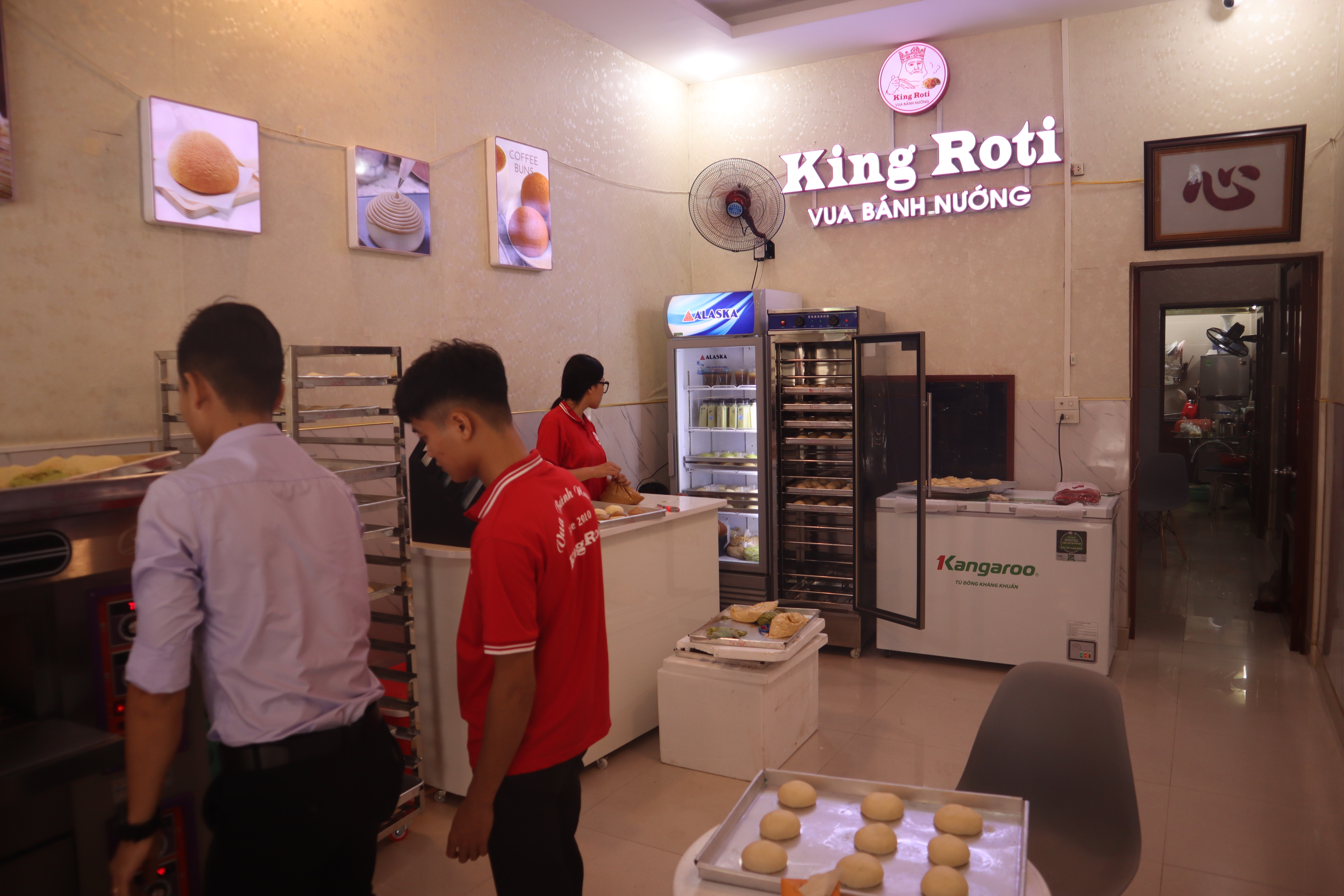 Cửa hàng bánh King Roti Ninh Bình 8